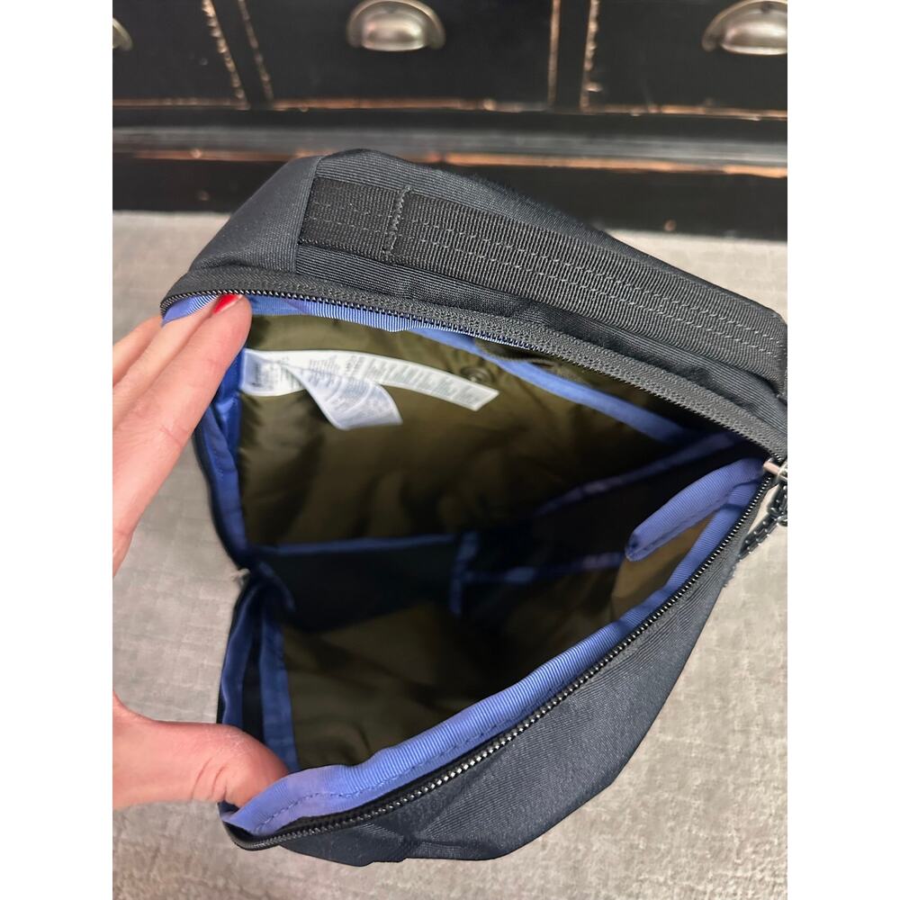 Cotopaxi Sling bag - Picture 4 of 4